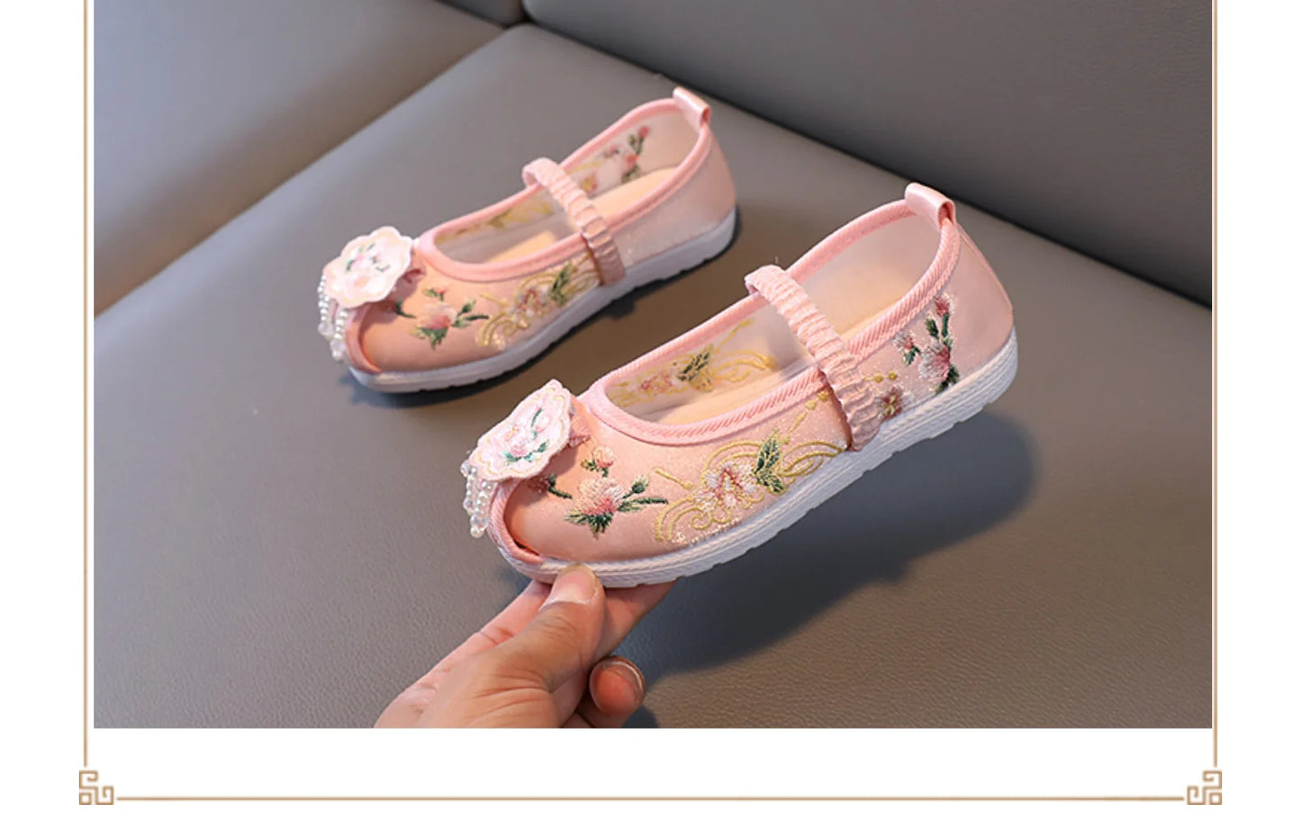 Chinese Vintage Cloth Shoes Baby Girls Kids Shoes Flats Flowers Embroidery Dancing Beading Tassel Princess Old Beijing Children